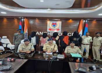 अनगड़ा इलाके में अवैध शराब फैक्ट्री का भंडाफोड़ किया है !