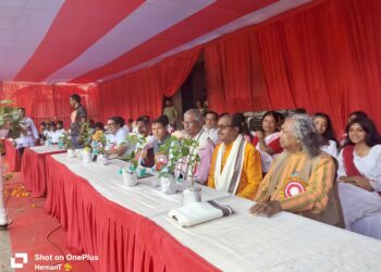 करम पर्व राष्ट्रीय एकता का प्रतिक: कुलपति !