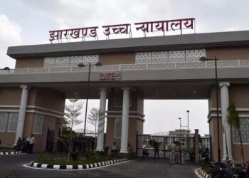 रंगदारी मांगने के आरोपी कुख्यात शूटर शिव शर्मा उर्फ शिवेंद्र को हाईकोर्ट ने बेल दे दी  !