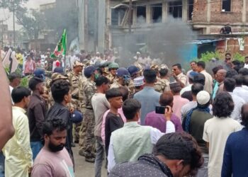 चंदवे-पिठौरिया रोड पर जाम !