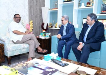 झारखंड के मुख्यमंत्री  हेमन्त सोरेन से टाटा मोटर्स लि० के प्रतिनिधिमंडल ने की मुलाकात !