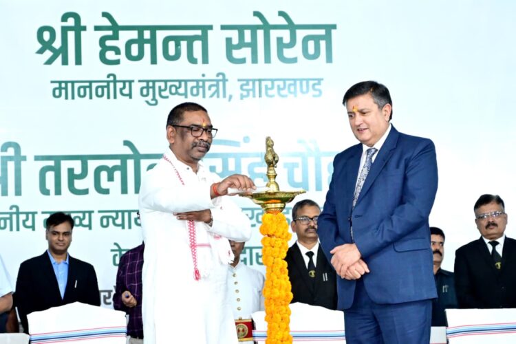 अधिवक्ताओं को पेंशन प्रदान करने वाला झारखंड देश का पहला राज्य -हेमंत सोरेन !