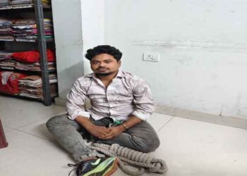 यूट्यूबर अमित महतो को पुलिस ने गिरफ्तार कर लिया !