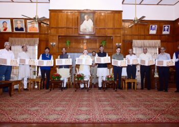 स्व. सीताराम मारू जी की जन्म शताब्दी दिवस पर स्मारक डाक टिकट का लोकार्पण !