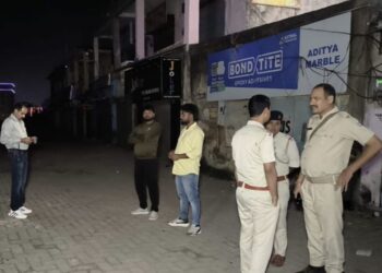 वेज की जगह नॉन-वेज चला गया पार्सल !