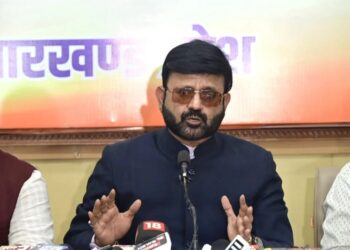 हेमंत सरकार ‘गजनी मोड’ में काम करती है- प्रतुल शाह देव !