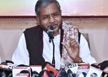 भाजपा आदिवासी समाज के सर्वांगीण विकास उनके गौरव और सम्मान बढ़नेवाला केलिए संकल्पित और समर्पित है……बाबूलाल मरांडी !