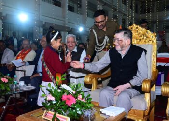 झारखंड राज्यपाल आज डी.ए.वी. नंदराज स्कूल, बरियातू आयोजित “Achievers Night” कार्यक्रम में सामील !