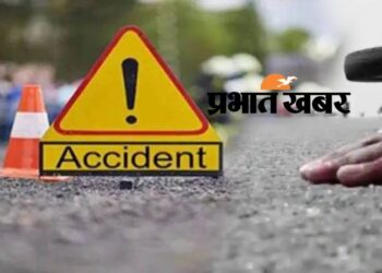 तेज रफ्तार ट्रेलर ने बाइक सवार को कुचला !