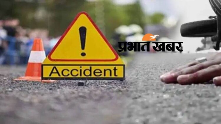 तेज रफ्तार ट्रेलर ने बाइक सवार को कुचला !
