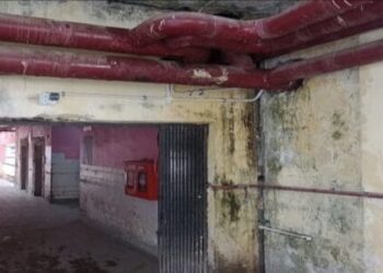 अस्पताल रिम्स  इन दिनों अव्यवस्थाओं से जूझ रहा है !