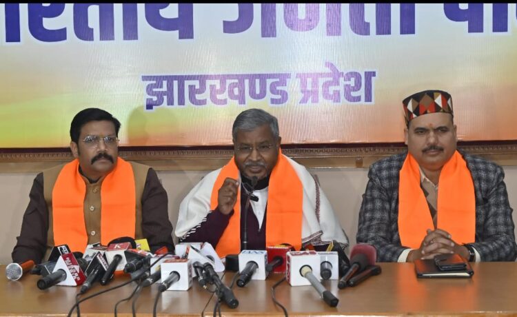 शराब घोटाले में आईएएस  विनय चौबे के साथ  सीएम हेमंत सोरेन भी शामिल…..बाबूलाल मरांडी !
