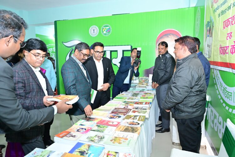 सीएम हेमन्त सोरेन ने “दिशोम गुरु शिबू सोरेन इंजीनियरिंग (JEE) एवं मेडिकल (NEET) कोचिंग संस्थान” का उद्घाटन किया !,