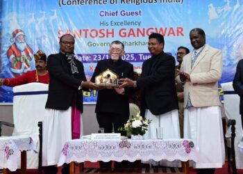 राज्यपाल  संतोष कुमार गंगवार ने राँची में आयोजित ‘क्रिसमस मिलन महोत्सव’ में भाग लिया !