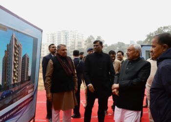 मुख्यमंत्री ने बिहार संग्रहालय और पटना संग्रहालय को जोड़नेवाले निर्माणाधीन का किया निरीक्षण !