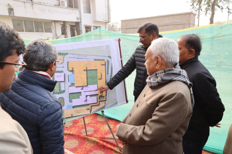 बिहार सीएम लोकनायक जयप्रकाश नारायण सुपर स्पेशयलिटी अस्पताल के भवन निर्माण कार्य का किया निरीक्षण !