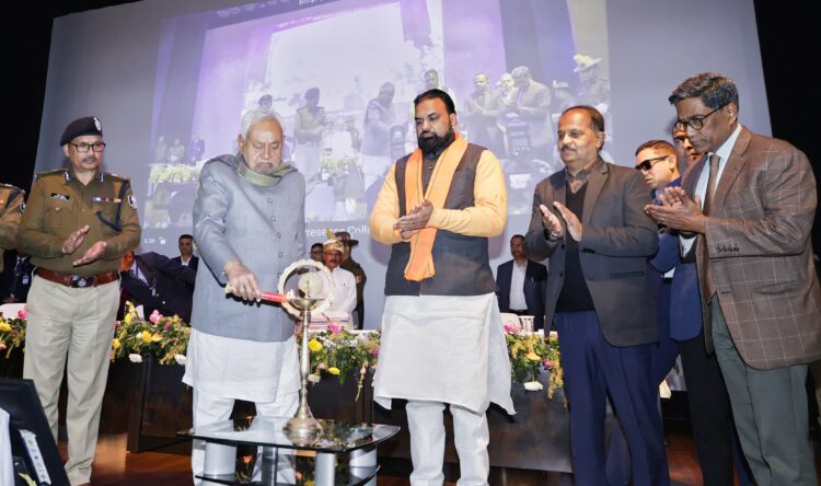 बिहार के मुख्यमंत्री ने राज्यस्तरीय पुलिस सम्मेलन 2026 का दीप प्रज्ज्वलित कर किया शुभारंभ !