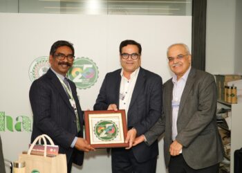 वर्ल्ड इकोनॉमिक फोरम में इंफोसिस ग्लोबल के साथ टेक्नोलॉजी और एआई में सहयोग पर चर्चा !