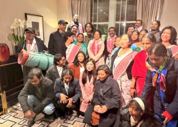 मुख्यमंत्री  हेमन्त सोरेन और विधायक  कल्पना मुर्मू सोरेन देर रात दावोस से पहुँचे लंदन !