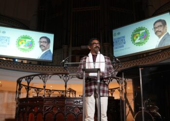 मुख्यमंत्री हेमंत सोरेन का लंदन के वेस्टमिन्स्टर चैपल स्थित सभागार में दिया  भाषण !
