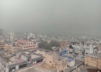 रांची सहित राज्य के कई जिलों में शनिवार को बादल और कुहासे का असर  !
