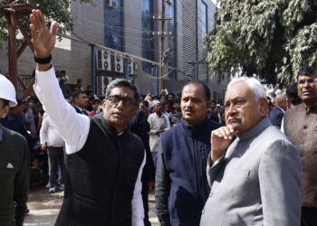 मुख्यमंत्री ने पटना मेडिकल कॉलेज एवं अस्पताल के पुनर्विकास और निर्माणाधीन कार्य का किया निरीक्षण !