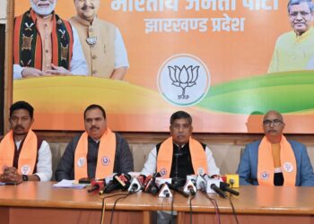 मुख्यमंत्री हेमंत सोरेन को व्यापारियों से नफरत ,बिचौलियों दलालों से है प्यार..आदित्य साहू !