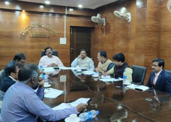 मुख्य निर्वाचन पदाधिकारी ने सभी जिलों के उप निर्वाचन पदाधिकारियों के साथ की बैठक !
