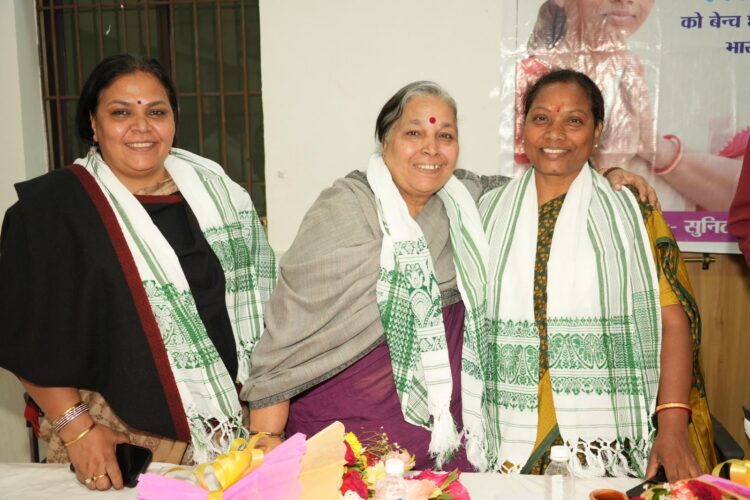 मंत्री दीपिका पांडेय ने रमा खलको के समर्थन में स्थानीय माताओं, बहनों और भाइयों से संवाद किया !