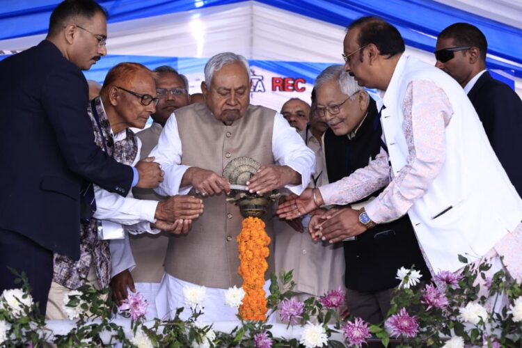 पटेल नवजागरण न्यास द्वारा आयोजित सरस्वती बसंत पटेल अतिथिशाला के भूमि पूजन सीएम शामिल !