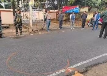 अज्ञात बदमाशों ने बस स्टैंड एजेंट सह अखबार एजेंट अरुण सिंह को गोली मार दी !