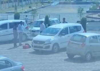 सेंट्रल यूनिवर्सिटी ऑफ झारखंड में मंगलवार को  सीबीआई की टीम ने छापेमारी की !