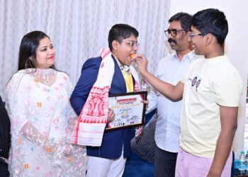 मुख्यमंत्री  हेमन्त सोरेन से  शतरंज खिलाड़ी  अधिराज मित्रा ने की मुलाकात !