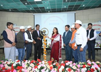 कृषि , पशुपालन एवं सहकारिता मंत्री शिल्पी नेहा तिर्की ने किया उदघाटन !