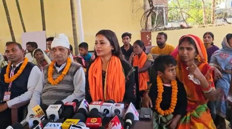 जेल से निकलते ही रैयतों ने अंबा प्रसाद से की मुलाकात !