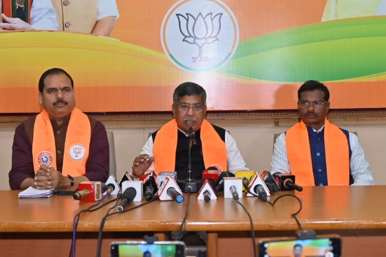सत्ता के दुरूपयोग के बाद भी निकाय चुनाव में सत्ताधारी गठबंधन की हुई  हार..आदित्य साहू !
