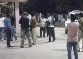 खूंटी में दुकान में घुस कर ताबड़तोड़ फा’यरिंग !