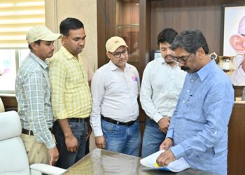 मुख्यमंत्री  हेमन्त सोरेन से अंशकालीन व्याख्याता संघ के प्रतिनिधिमंडल ने की मुलाकात !