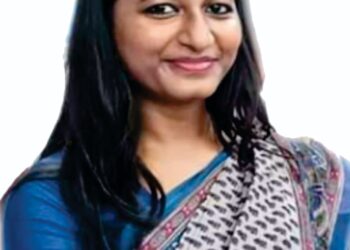 ईरान इजरायल के युद्ध की आग में हमारी चूल्हे की बुझ गई आग-अंबा प्रसाद !