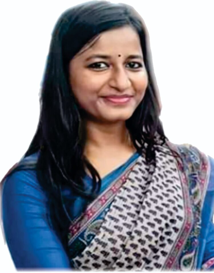 ईरान इजरायल के युद्ध की आग में हमारी चूल्हे की बुझ गई आग-अंबा प्रसाद !