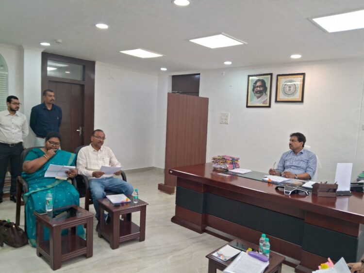 नियमों का पालन नहीं करने वाले नर्सिंग कॉलेजों पर लगेगा  फाइन : अजय कुमार सिंह !