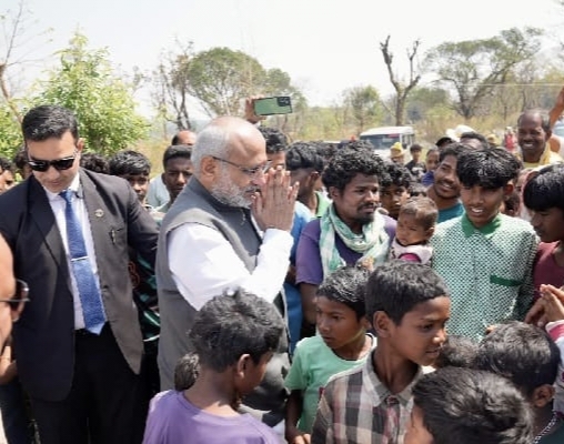उलिहातू पहुंचे उपराष्ट्रपति !