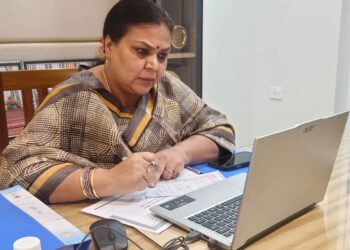 झारखंड जैसे प्रदेश के लिए 40 प्रतिशत की हिस्सेदारी वित्तीय बोझ – दीपिका पांडेय सिंह !