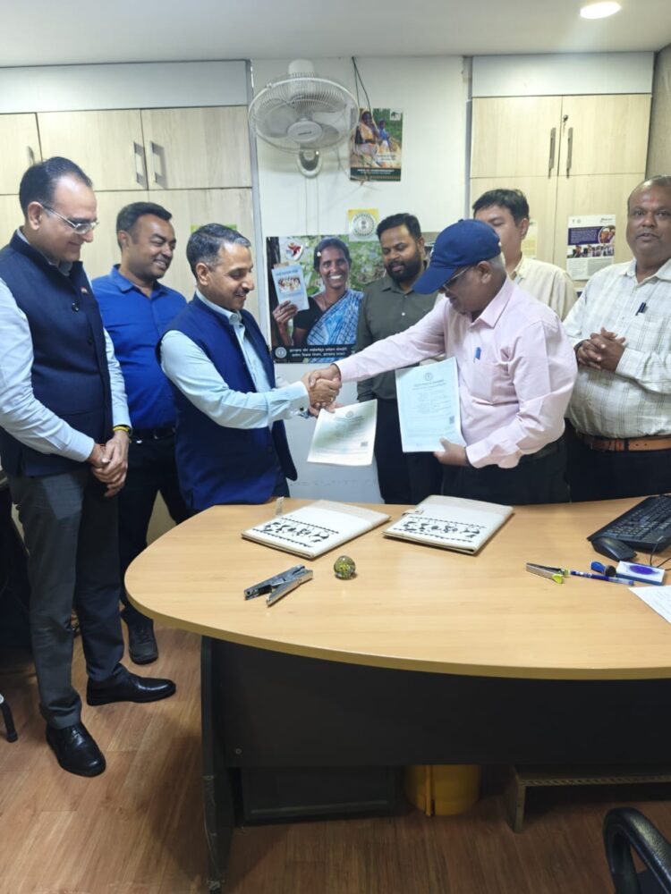 JSLPS और IIM कोलकाता के बीच हुआ MOU  !