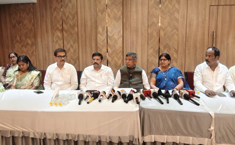 विरोध करना, षड्यंत्र और राजनीति करना, कांग्रेस का इतिहास : आदित्य साहू !
