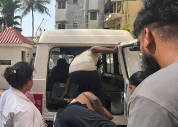मंदिर में पूजा के दौरान जमीन कारोबारी को मारी गोली इलाज के दौरान मौत !