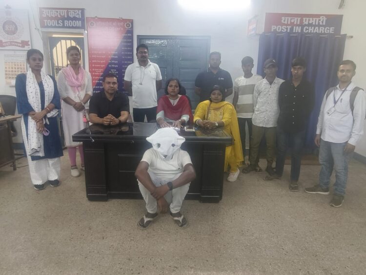 रेलवे सुरक्षा बल द्वारा हटिया रेलवे स्टेशन पर मानव तस्कर गिरफ्तार !