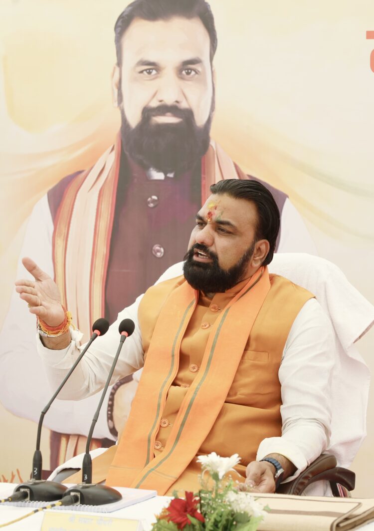 प्रधानमंत्री के लोकप्रिय कार्यक्रम ‘मन की बात’ के लाइव प्रसारण में शामिल हुये मुख्यमंत्री !