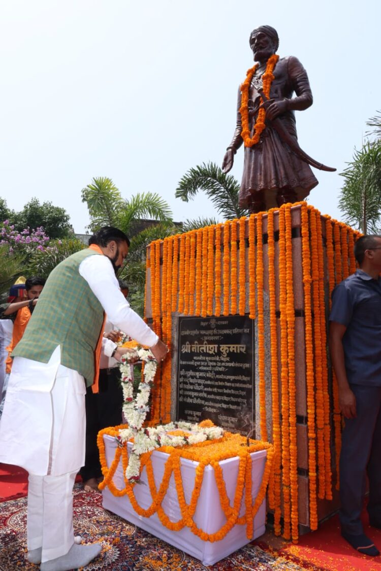 बिहार मुख्यमंत्री ने दानवीर भामाशाह जी को उनकी जयंती के अवसर पर नमन किया !