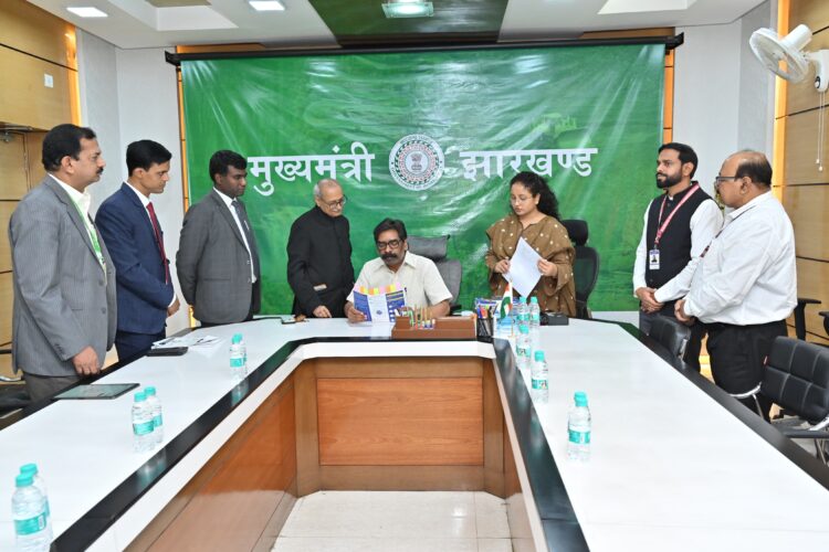 मुख्यमंत्री ने समस्त झारखंड वासियों से जनगणना-2027 प्रक्रिया में उत्साहपूर्ण भागीदारी की अपील की !